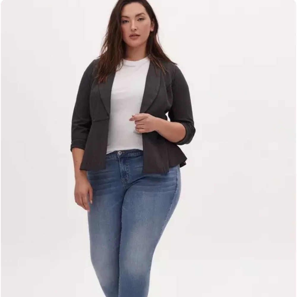 Torrid Studio Luxe Ponte Peplum Grey Blazer Size 0
